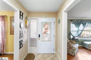 328 Wimberly Dr, Spartanburg, SC 29306 - Photo 5