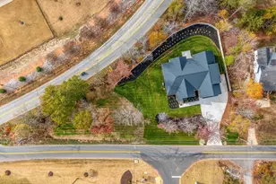 65 New Tilth Rd, Taylors, SC 29687 - Photo 3