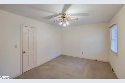 1 B Heritage Court, Greenville, SC 29615 - Photo 3