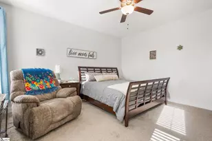 512 Presley Ct, Greer, SC 29650 - Photo 17