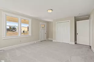 51 Owings St, Gray Court, SC 29645 - Photo 7