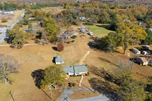 51 Owings St, Gray Court, SC 29645 - Photo 27