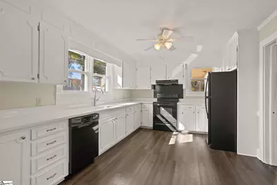 51 Owings Street, Gray Court, SC 29645 - Photo 11