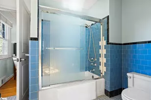 22 Hillandale Cir, Greenville, SC 29609 - Photo 23