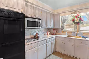 103 Forest Dr, Easley, SC 29642 - Photo 15