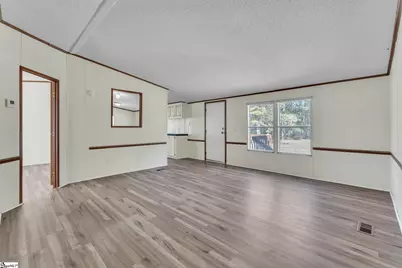 421 Brown Farm Road, Seneca, SC 29678 - Photo 5