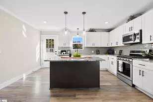 208 Meridian Ave, Taylors, SC 29687 - Photo 11