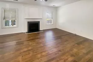 139 Castleton Cir, Boiling Springs, SC 29316 - Photo 3