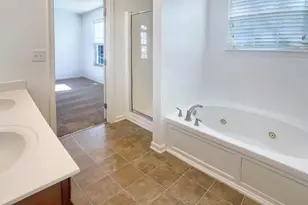 139 Castleton Cir, Boiling Springs, SC 29316 - Photo 17