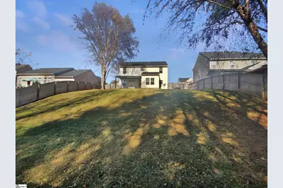 139 Castleton Circle, Boiling Springs, SC 29316 - Photo 5