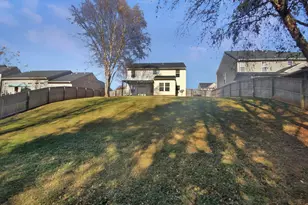 139 Castleton Cir, Boiling Springs, SC 29316 - Photo 5