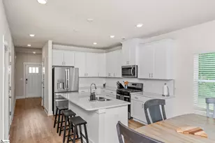 24 Sparrow Ln, Greenville, SC 29607 - Photo 15