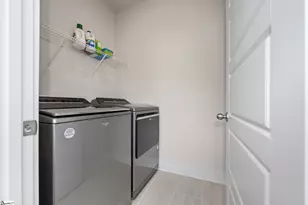 24 Sparrow Ln, Greenville, SC 29607 - Photo 21