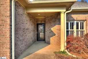 7 Shady Hollow Ln, Greer, SC 29651 - Photo 5