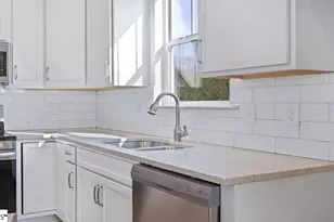 833 Sweet William Rd, Spartanburg, SC 29301 - Photo 13