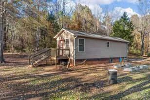 131 McGinnis Rd, Cowpens, SC 29330 - Photo 3