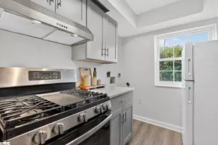 2530 E North St, Greenville, SC 29615 - Photo 9