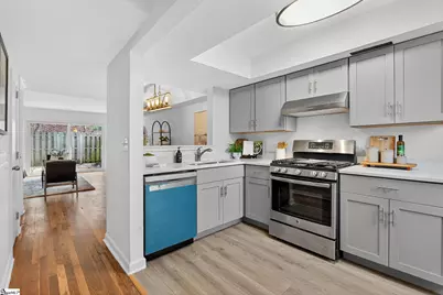 2530 E North Street #Unit 14-L, Greenville, SC 29615 - Photo 7