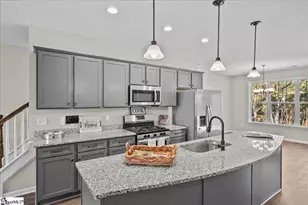 114 Lake Forest Cir, Anderson, SC 29625 - Photo 11