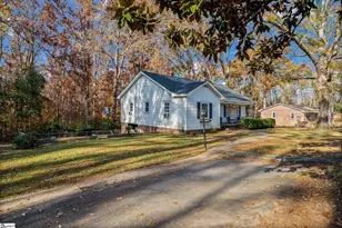 10 Higgins Dr, Ware Shoals, SC 29692 - Photo 11