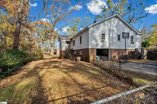 10 Higgins Dr, Ware Shoals, SC 29692 - Photo 13