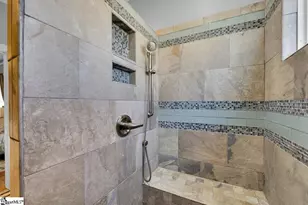 10 N Avondale Dr, Greenville, SC 29609 - Photo 27