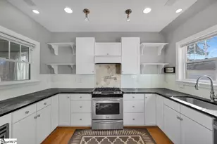 10 N Avondale Dr, Greenville, SC 29609 - Photo 15