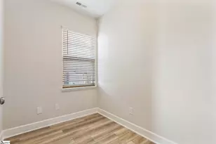 204 Ridgepark Ln, Greenville, SC 29607 - Photo 7