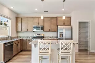 204 Ridgepark Ln, Greenville, SC 29607 - Photo 17