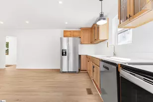 26 Pearl St, Ware Shoals, SC 29692 - Photo 21