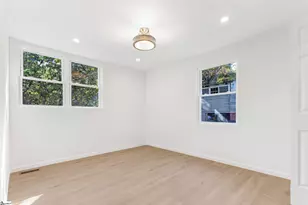 26 Pearl St, Ware Shoals, SC 29692 - Photo 13