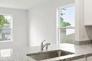 420 Silicon Dr, Greenville, SC 29605 - Photo 9