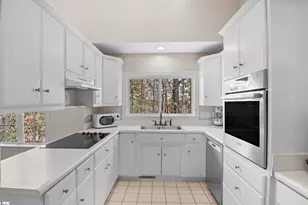 310 Raven Cliff Rd, Cleveland, SC 29635 - Photo 3
