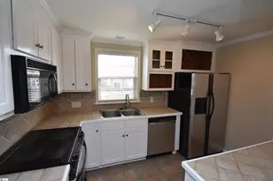 925 Cleveland St, Greenville, SC 29601 - Photo 5