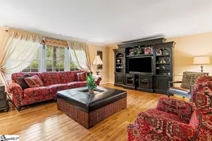 19 Terramont Dr, Greenville, SC 29615 - Photo 5