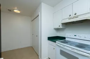 925 Cleveland St, Greenville, SC 29601 - Photo 15