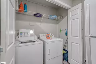 22 Taylor St, Greenville, SC 29605 - Photo 15