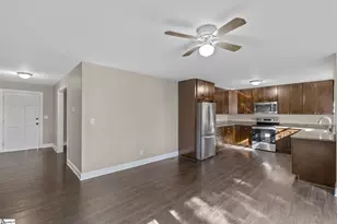 24 N Harbor Dr, Greenville, SC 29611 - Photo 11