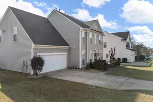 135 Castleton Cir, Boiling Springs, SC 29316 - Photo 3