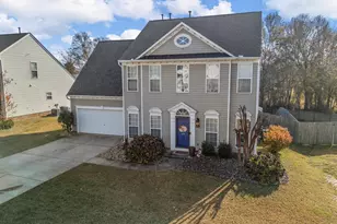 135 Castleton Cir, Boiling Springs, SC 29316 - Photo 5