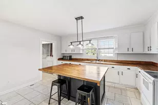 118 Park St, Easley, SC 29640 - Photo 11