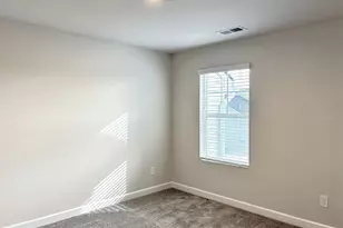 1426 Johnstone Dr, Reidville, SC 29375 - Photo 17