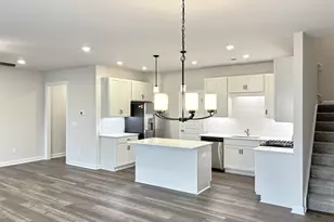 1426 Johnstone Dr, Reidville, SC 29375 - Photo 7