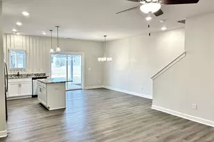 1428 Johnstone Dr, Reidville, SC 29375 - Photo 5