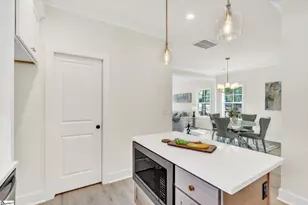 212 Roosevelt Ave, Travelers Rest, SC 29690 - Photo 9