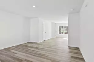 134 Bobbin Rd, Greenville, SC 29611 - Photo 7