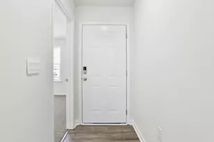 132 Bobbin Rd, Greenville, SC 29611 - Photo 3