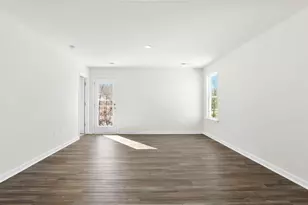 132 Bobbin Rd, Greenville, SC 29611 - Photo 19