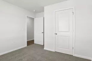 132 Bobbin Rd, Greenville, SC 29611 - Photo 5