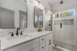 610 Lowndes Hill Rd, Greenville, SC 29607 - Photo 17